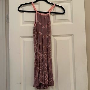 Gorgeous Kickee Romper, perfect for beach trip!